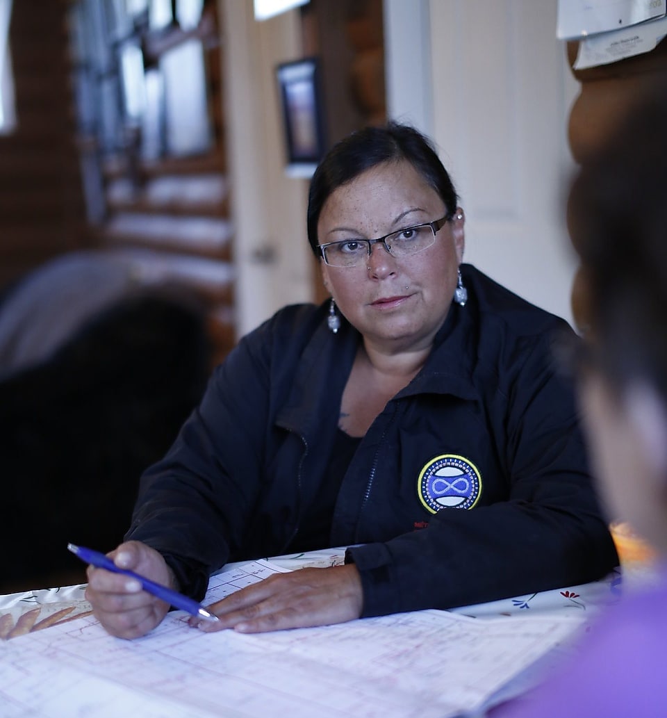 Roxanne, conseillère – affaires externes, qui collaborait avec les collectivités autochtones
