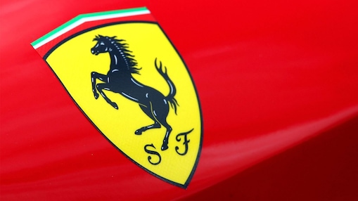 scuderia ferrari logo