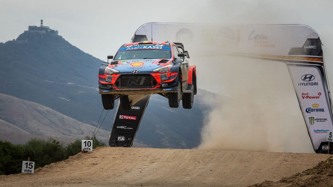 Car race in Mexico
