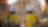 Deux hommes observant la construction d'une plate-forme