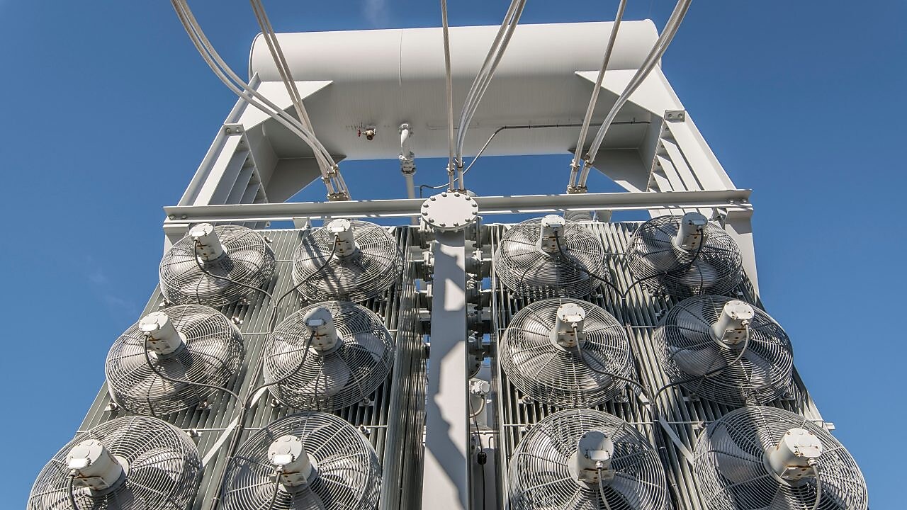 Mount Storm wind turbines