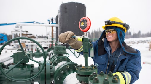 Les femmes près de l’industrie