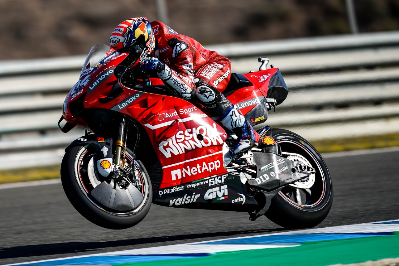 Andrea flies through the Spanish MotoGP