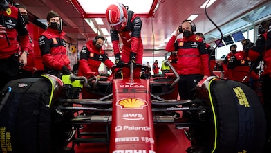 motorsports racetrack