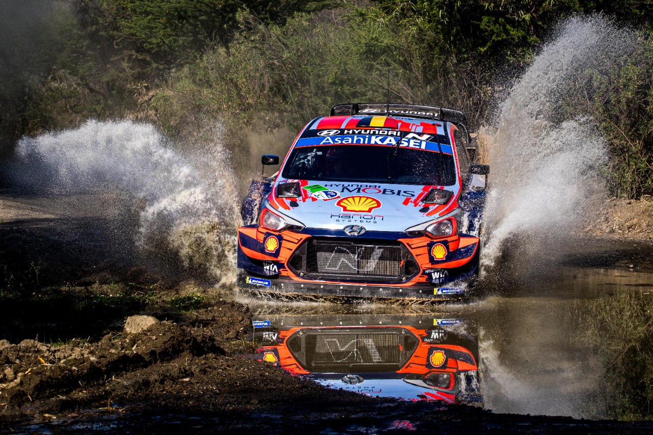 car race in mexico