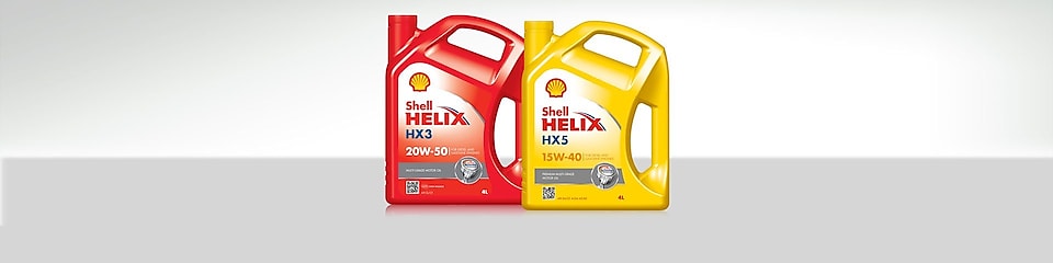 Deux bouteilles d&rsquo;huiles moteur Shell Helix minérales